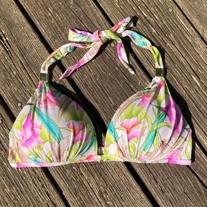 SOLD Victoria’s Secret Floral Push Up Halter Bikini Top NWOT Size: Large